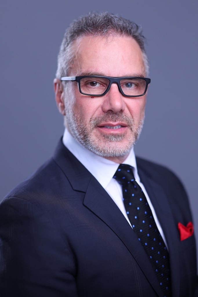 Dr. Panomitros