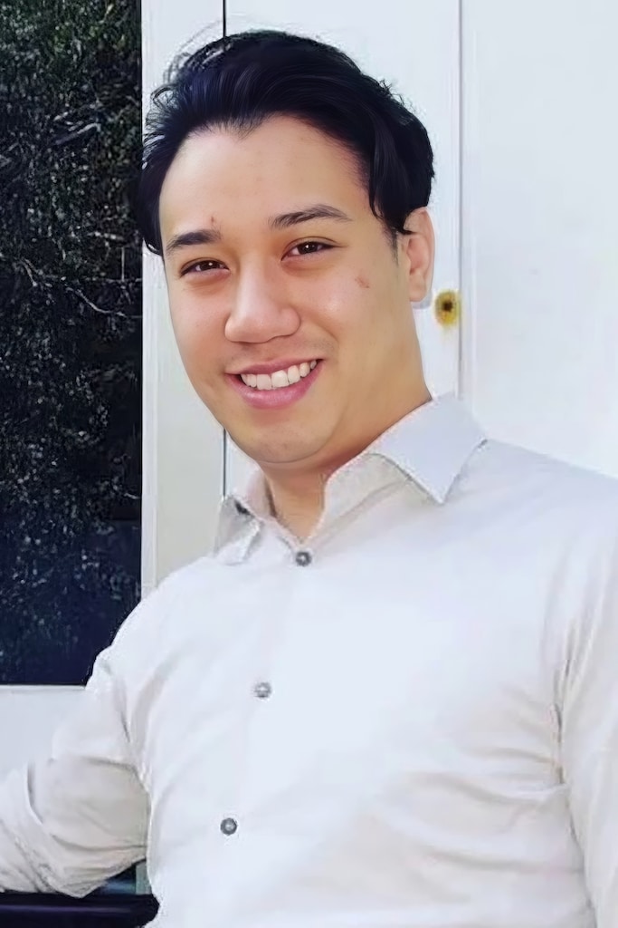 Dr. Rory Chong (Associate) Headshot New Website Elias PanomitrosEdit